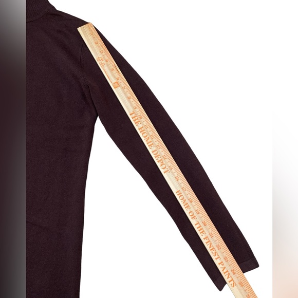 Brown turtleneck Bodycon sweater dress - Picture 3 of 6